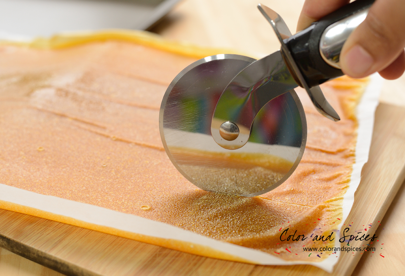 Color and Spices Mango fruit leather... 'amsotto'