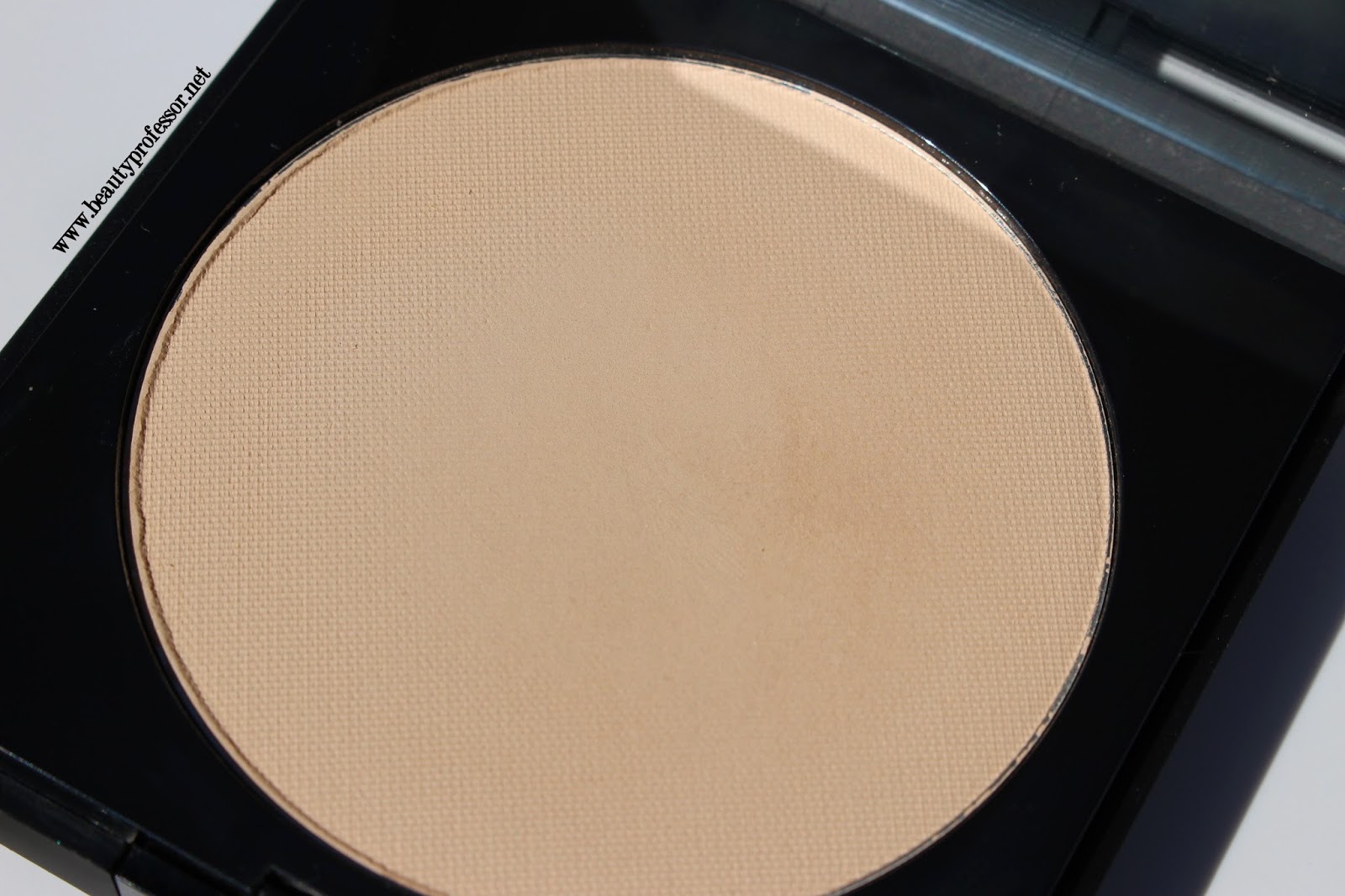 le metier de beaute peau vierge powder le metier de beaute peau vierge powder