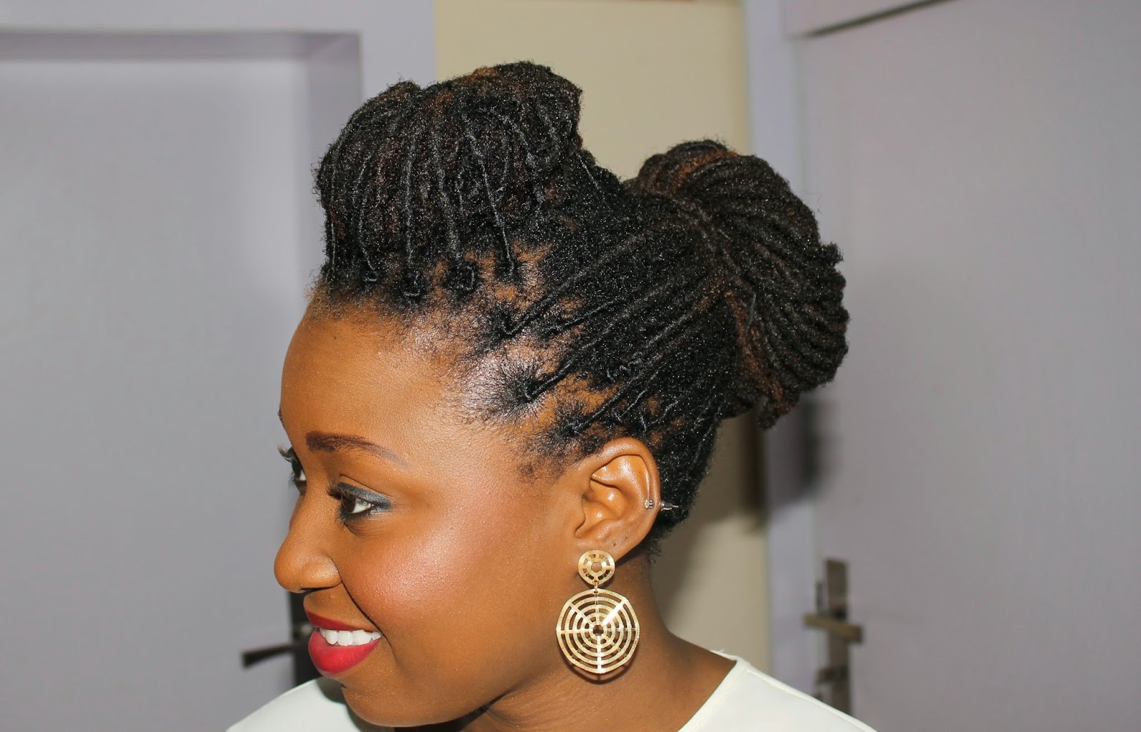 Hair How To: The Duo Buns with inverted top bun