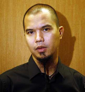 Biodata Lengkap Ahmad Dhani