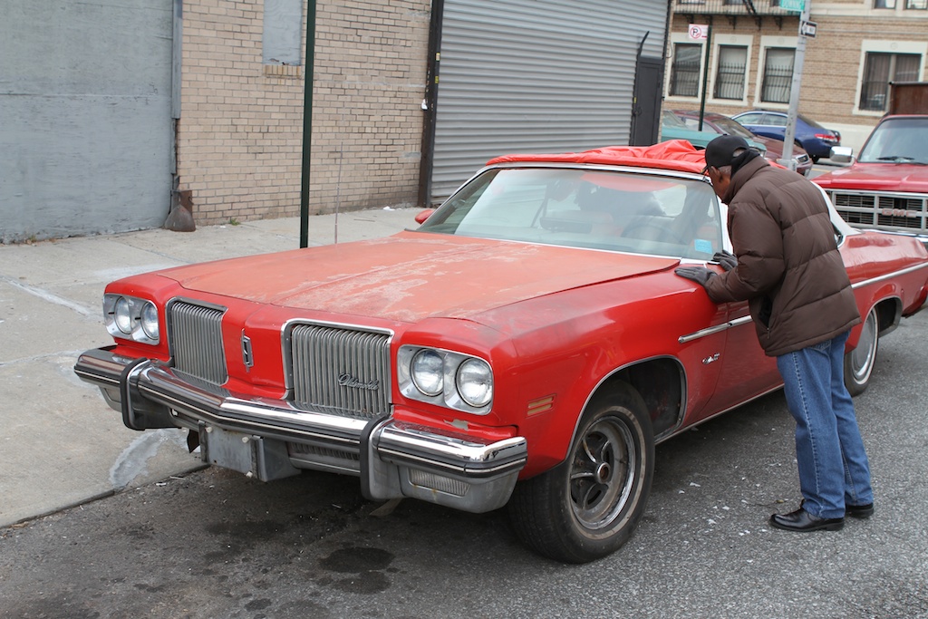 The Street Peep 1974 Oldsmobile Delta 88 Royale