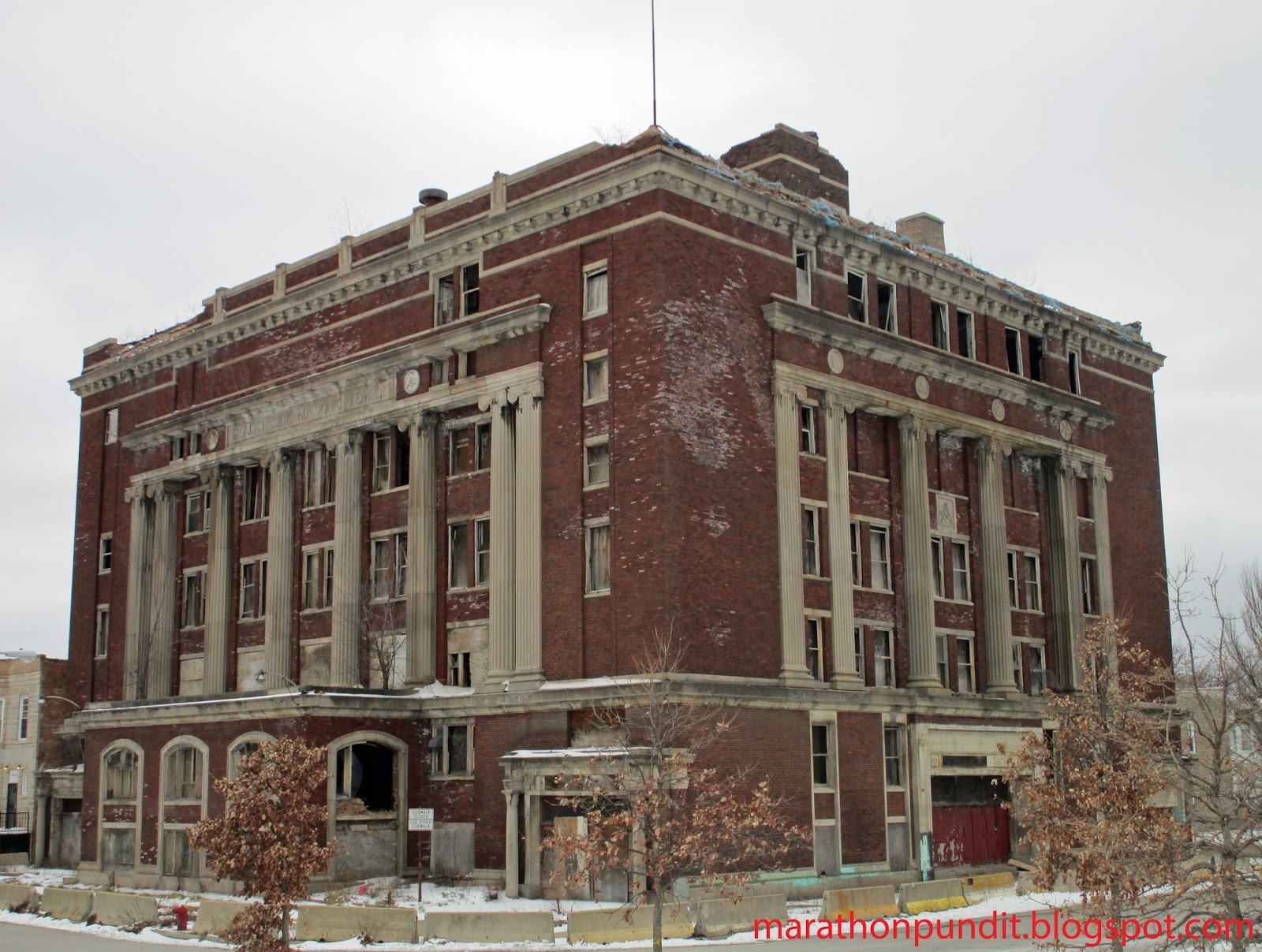 Marathon Pundit (Photos) The abandoned homes of Chicago's violent