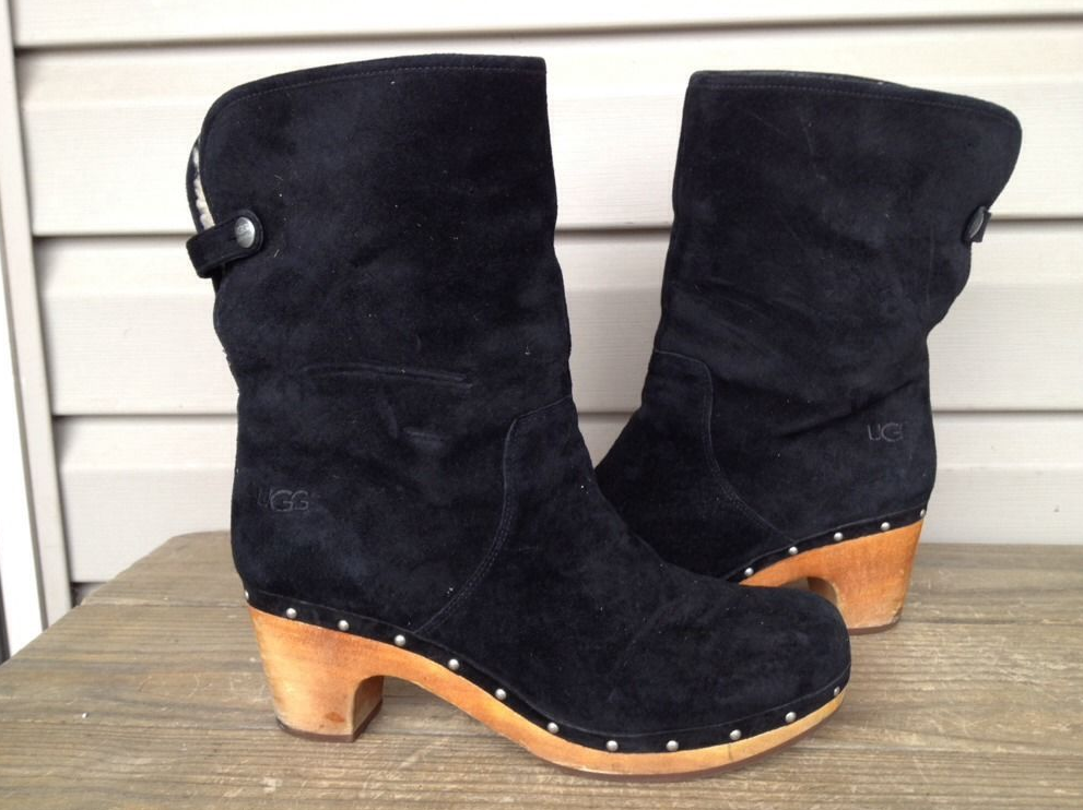 do you wear ugg boots with or without socks do you wear ugg boots with or without socks