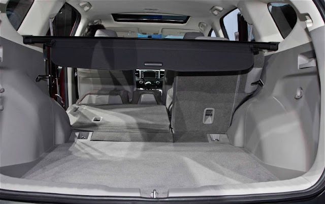 2012 Honda CR-V Rear Interior Cargo photo 2012 Honda CR-V Rear Interior Cargo photo