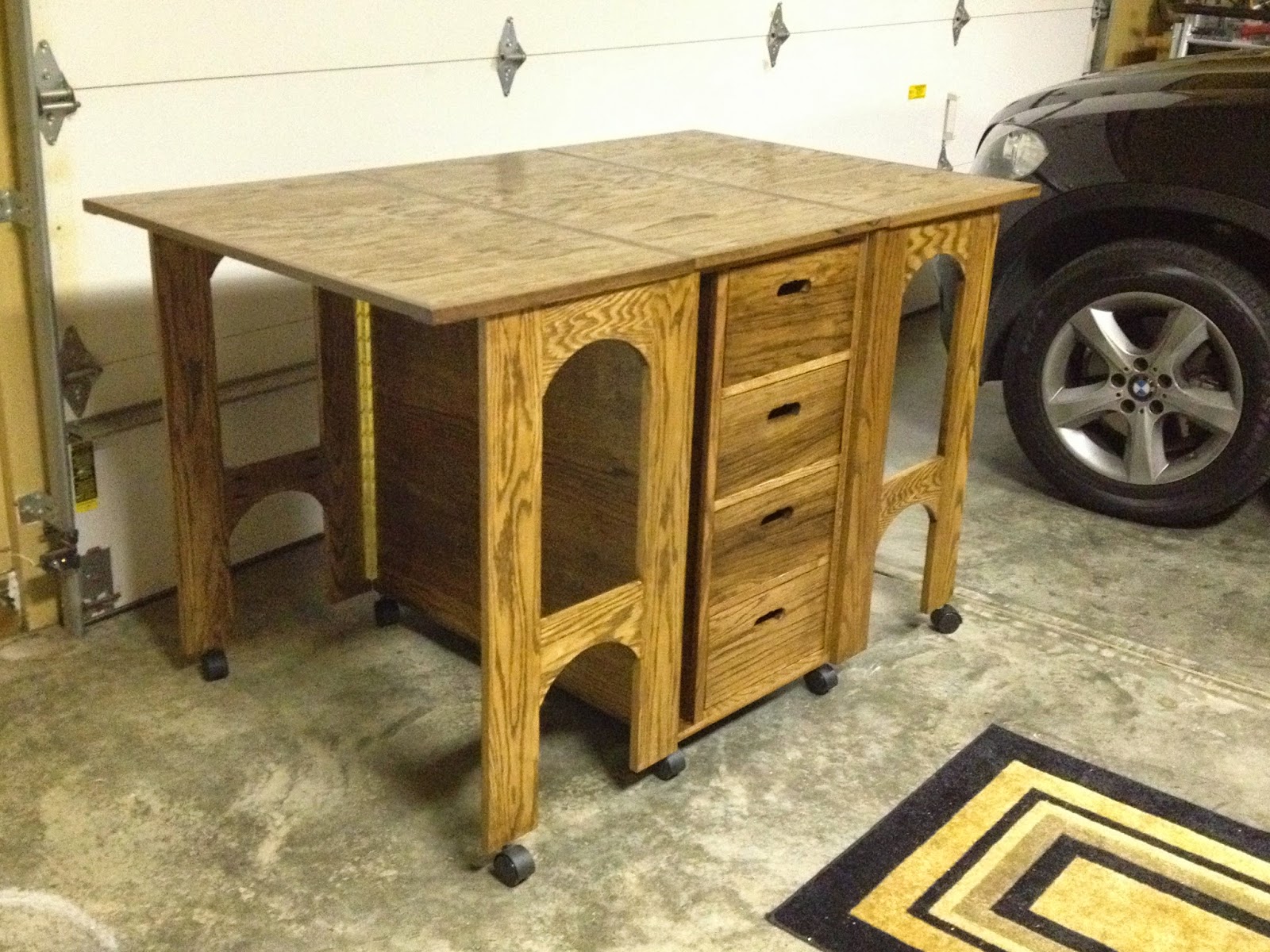 THINK MAKE LIVE LOVE HOMEMADE SEWING TABLE