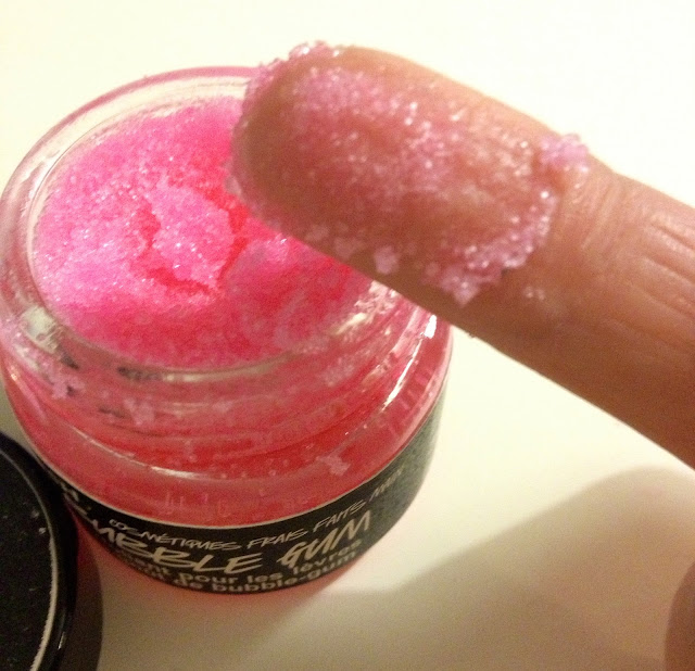 Lush Bubblegum Lip Scrub ♥ KELLiLASH