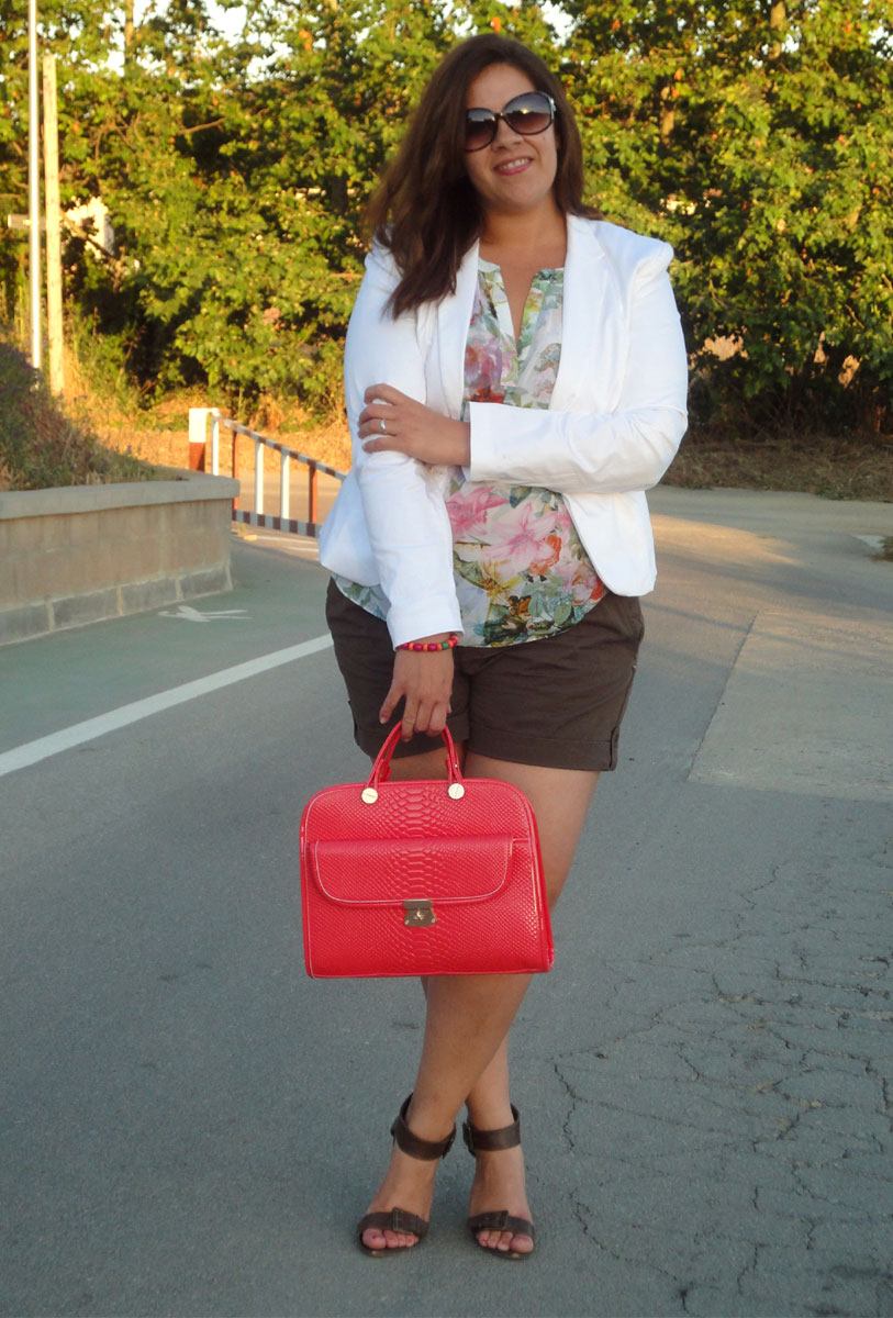 Shopping XL Vístete que vienen curvas