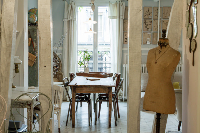 Intérieur parisien Décoration intérieur appartement Parisien XIe arrondissement - Le Petit Florilège - photo Richard Malaurie