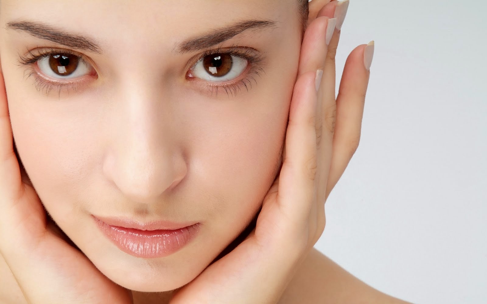 Cara Merawat Kecantikan Wajah Setiap Wanita Cara Merawat Kecantikan Wajah Setiap Wanita