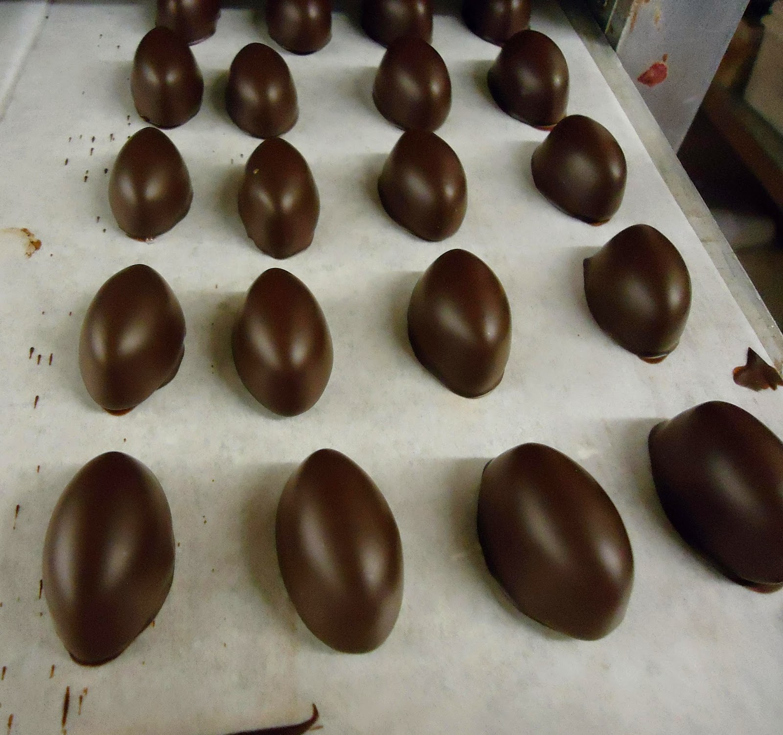 MiniCuisine Confection de bonbons chocolat à la liqueur à la Gascogne