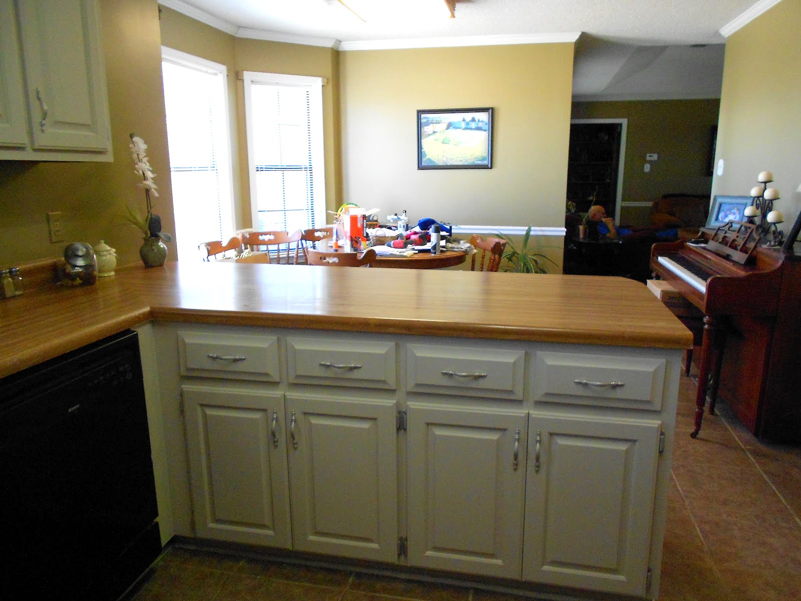 Kitchen cabinets ri Color Putty for Kitchen Cabinets