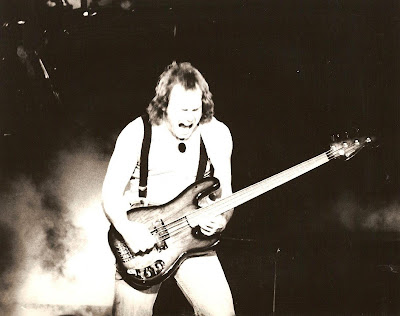 halen van bass anthony michael editing floor room mighty introduction performs leading solo before into his re good temper