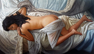 Pintura al oleo de mujer dormida entre sabanas blancas