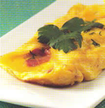 Omelette mousselina con queso y lomito ahumado recetas