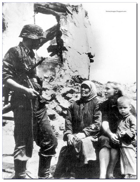 SS soldier chats  Russian women  Belgorod