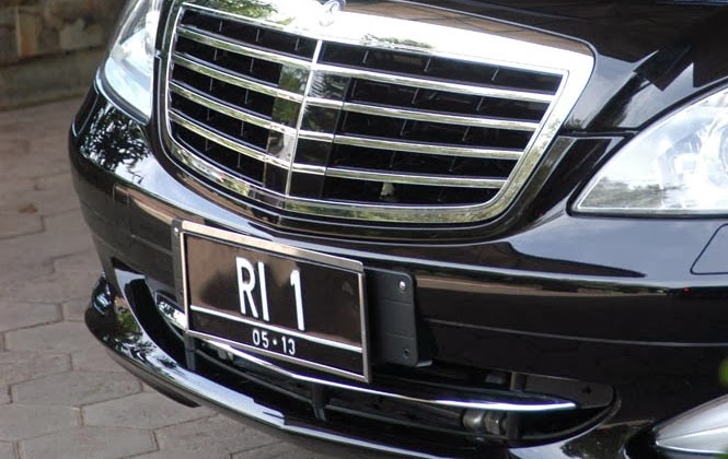 Plat Nomor Polisi Kendaraan Presiden RI 1