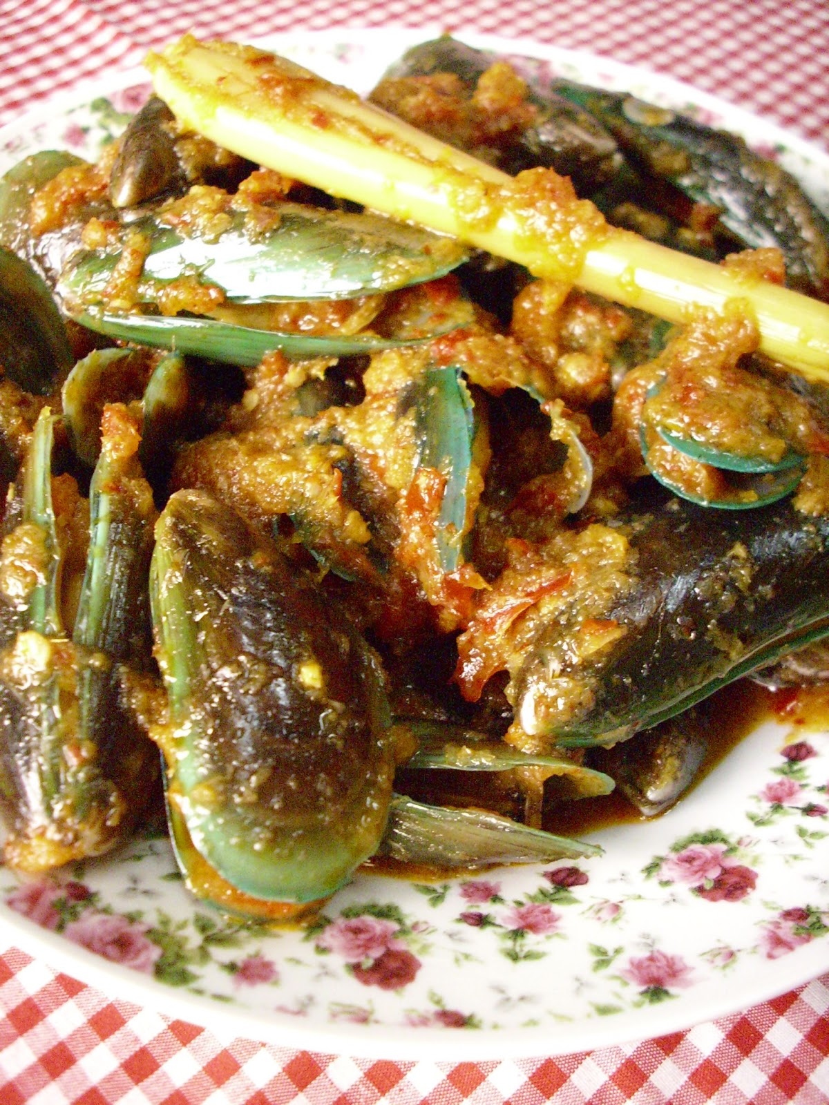 DIARI DIELA Kupang Goreng Berlada