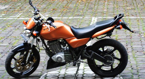 Kumpulan Foto dan Gambar Modifikasi Suzuki Thunder 125 Kumpulan Foto dan Gambar Modifikasi Suzuki Thunder 125