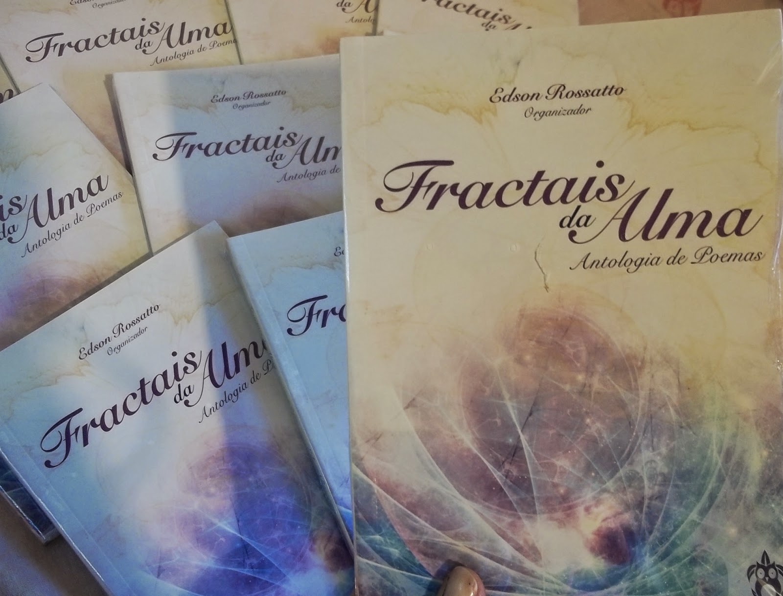 Fractais da Alma poesia, poemas, antologia, Editora Andross, Vanessa Vieira