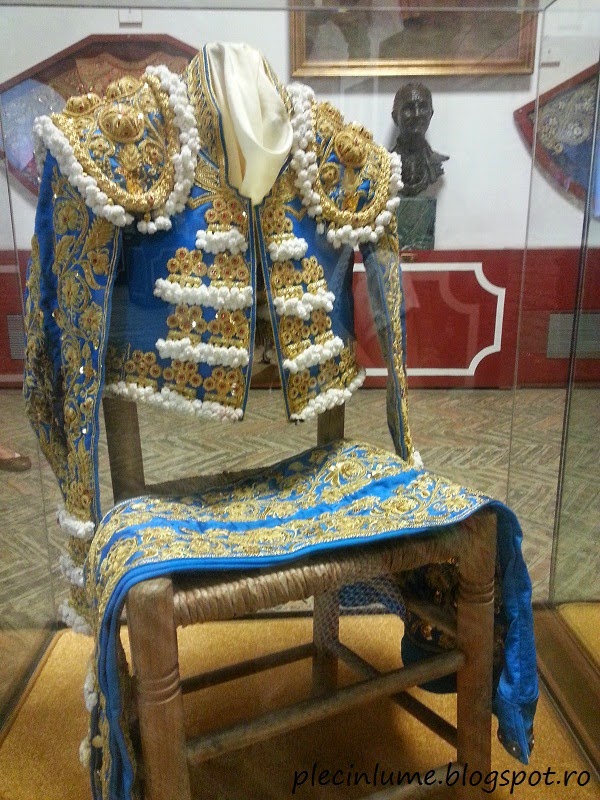 Costum de toreador Costum de toreador