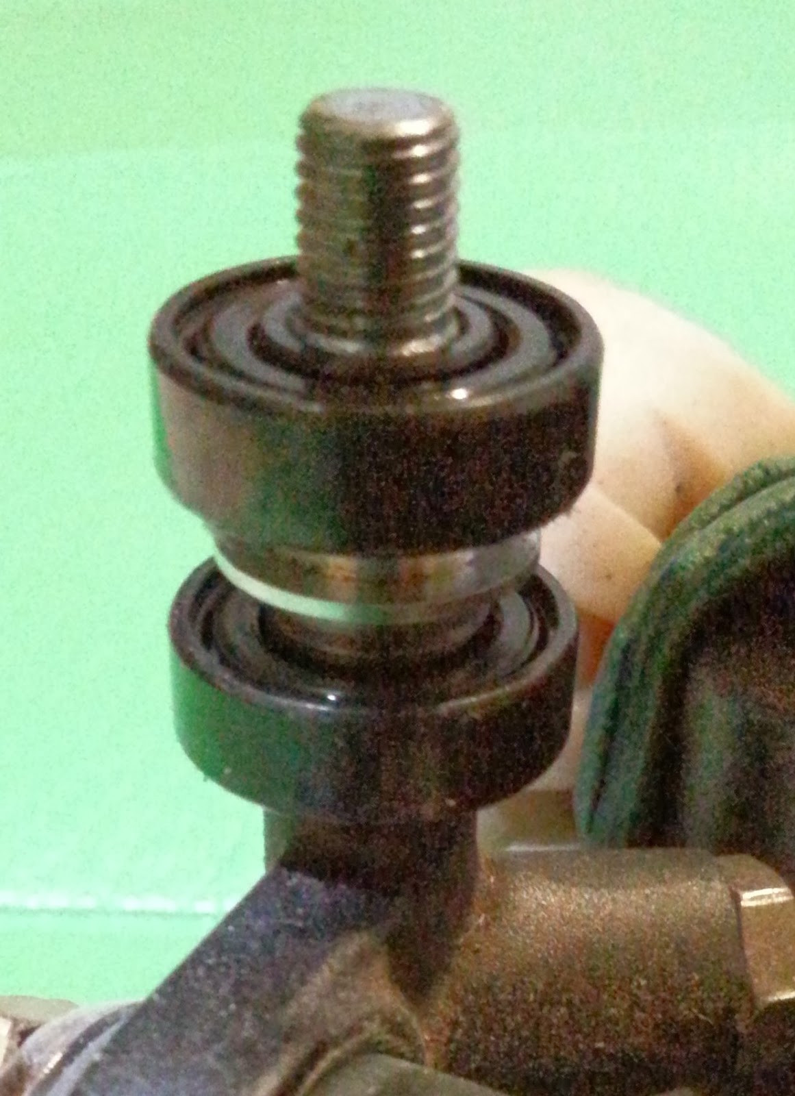 Shocker Khan's G Spot Changing Wheels