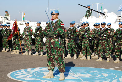 http://4.bp.blogspot.com/-FXfTRF6rLv8/T-po7yudx9I/AAAAAAAACVc/CtSTRy9KFUc/s640/59061_pasukan_tni_di_lebanon_dalam_misi_pbb.jpg