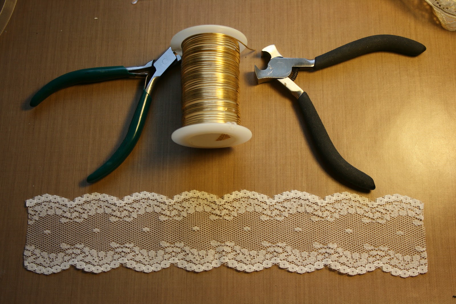 Shabby Beautiful Scrapbooking Easy Peasy No sew No glue lace flowers