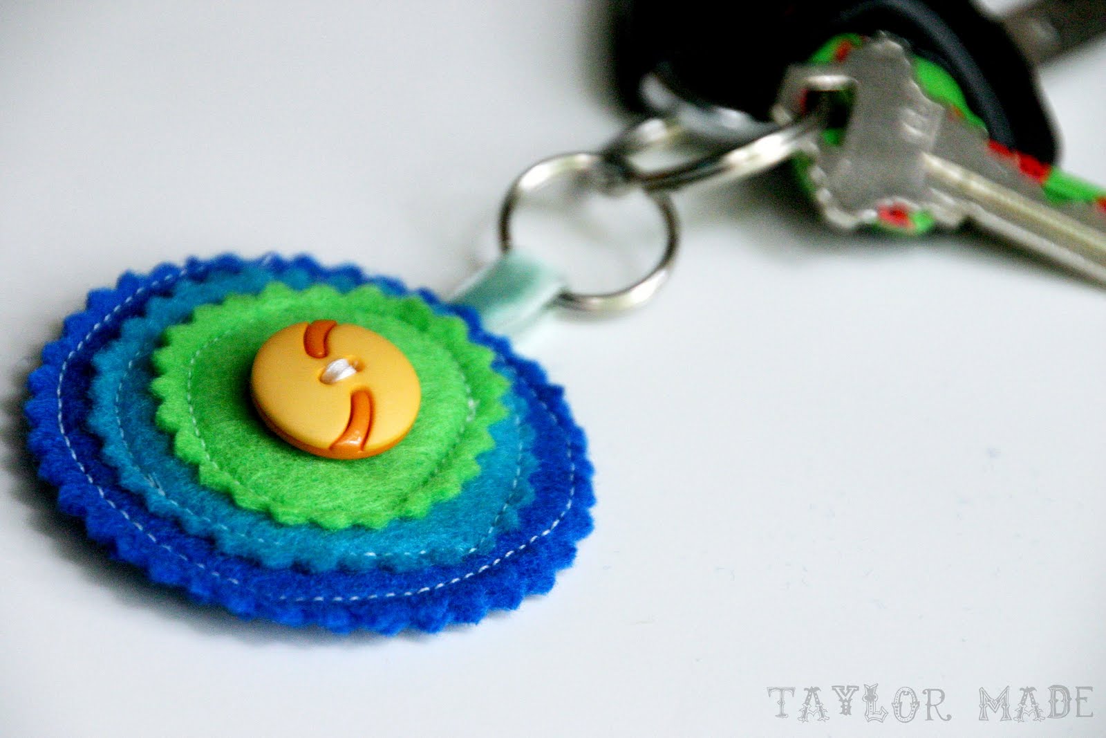 Felt Sunburst Key Chain TaylorMade