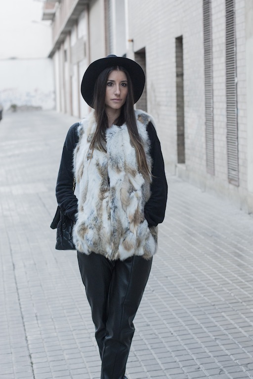 SOMETHING IN THE WAY FEATHER VEST