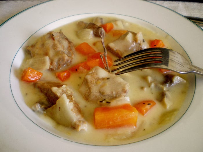 Les Mets Tisses Cuisine D Ici Et D Ailleurs Blanquette De Veau
