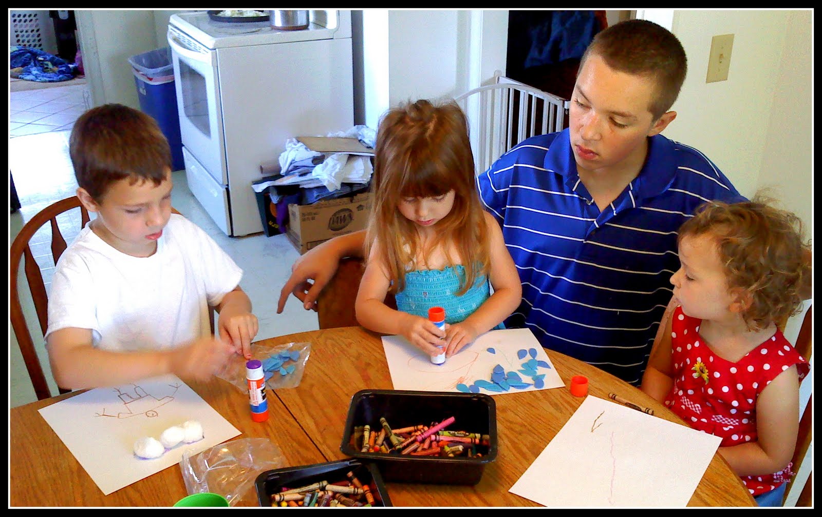 Elijah+Prays+for+Rain+Craft Elijah Prays for Rain Craft http://embracinglife-rose.blogspot.com ...