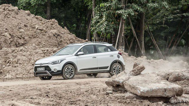 Hyundai i20 Active: Crossover đô thị hoàn hảo Hyundai i20 Active: Crossover đô thị hoàn hảo