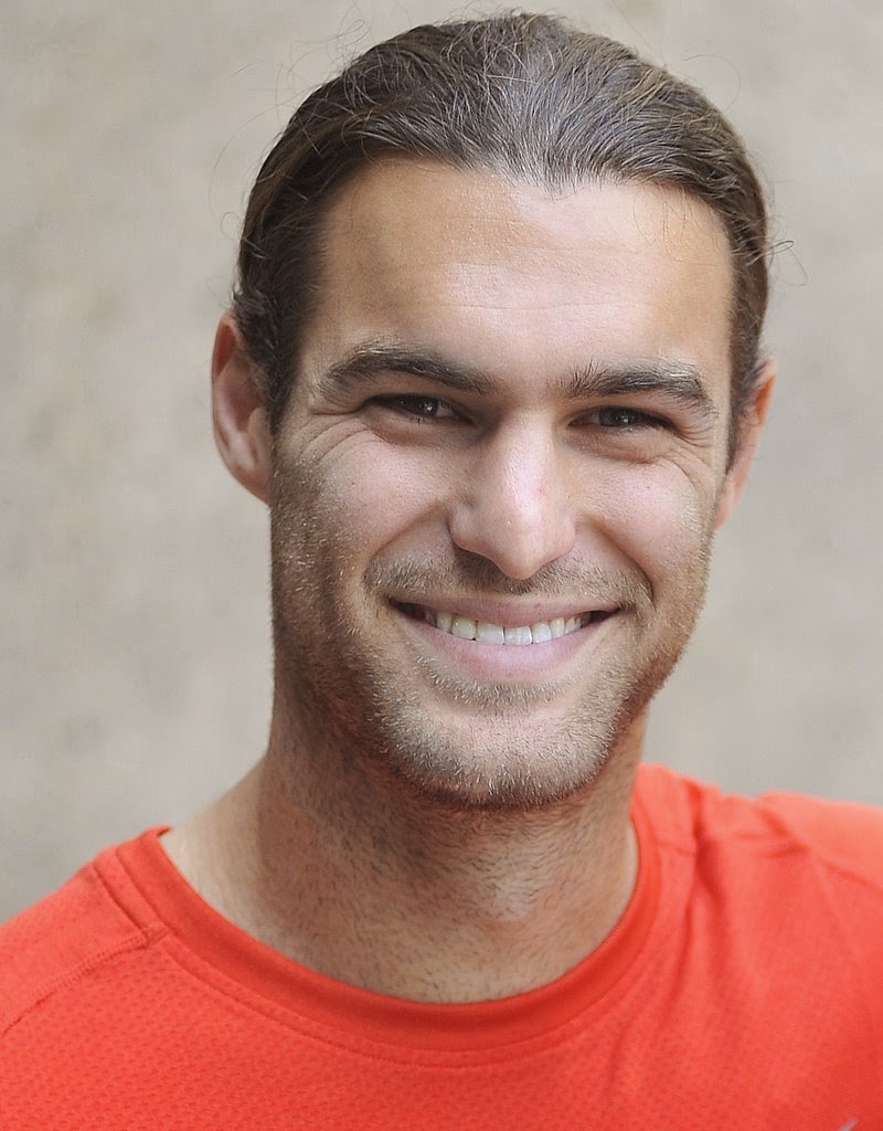 FOOTBALLERS 500+ GRAHAM ZUSI