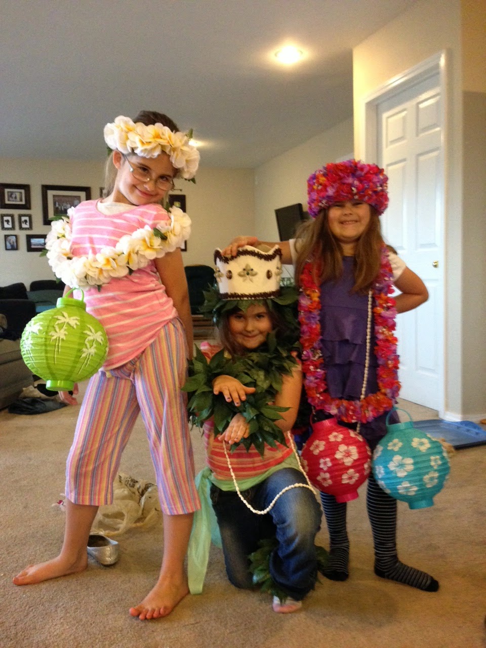 My Own Little Women Hawaiian Day