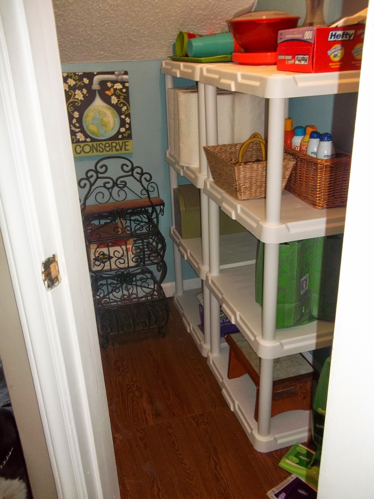 http://buildingsandcastlesinthewind.blogspot.com/2014/07/my-dirty-little-secret-under-stairs.html