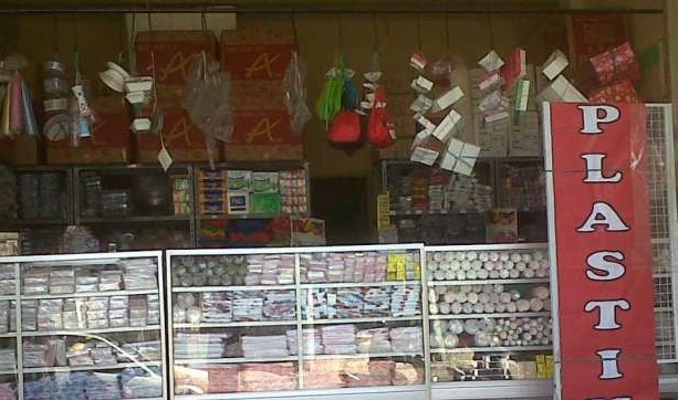 Dicari Karyawati Untuk Jaga Toko Plastik Lowongan 1234
