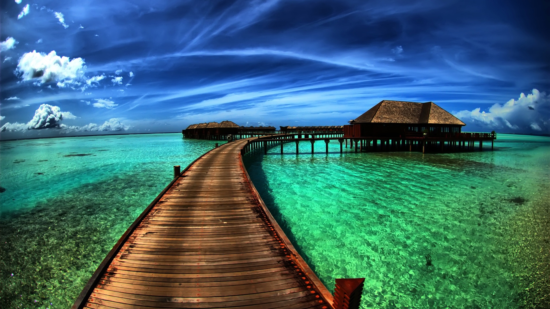 http://4.bp.blogspot.com/-Fa8Ob3nMnJY/UGmbo-hisXI/AAAAAAAALDk/JXvBnv6kyhE/s0/amazing-sea-resort-1920x1080-wallpaper.jpg