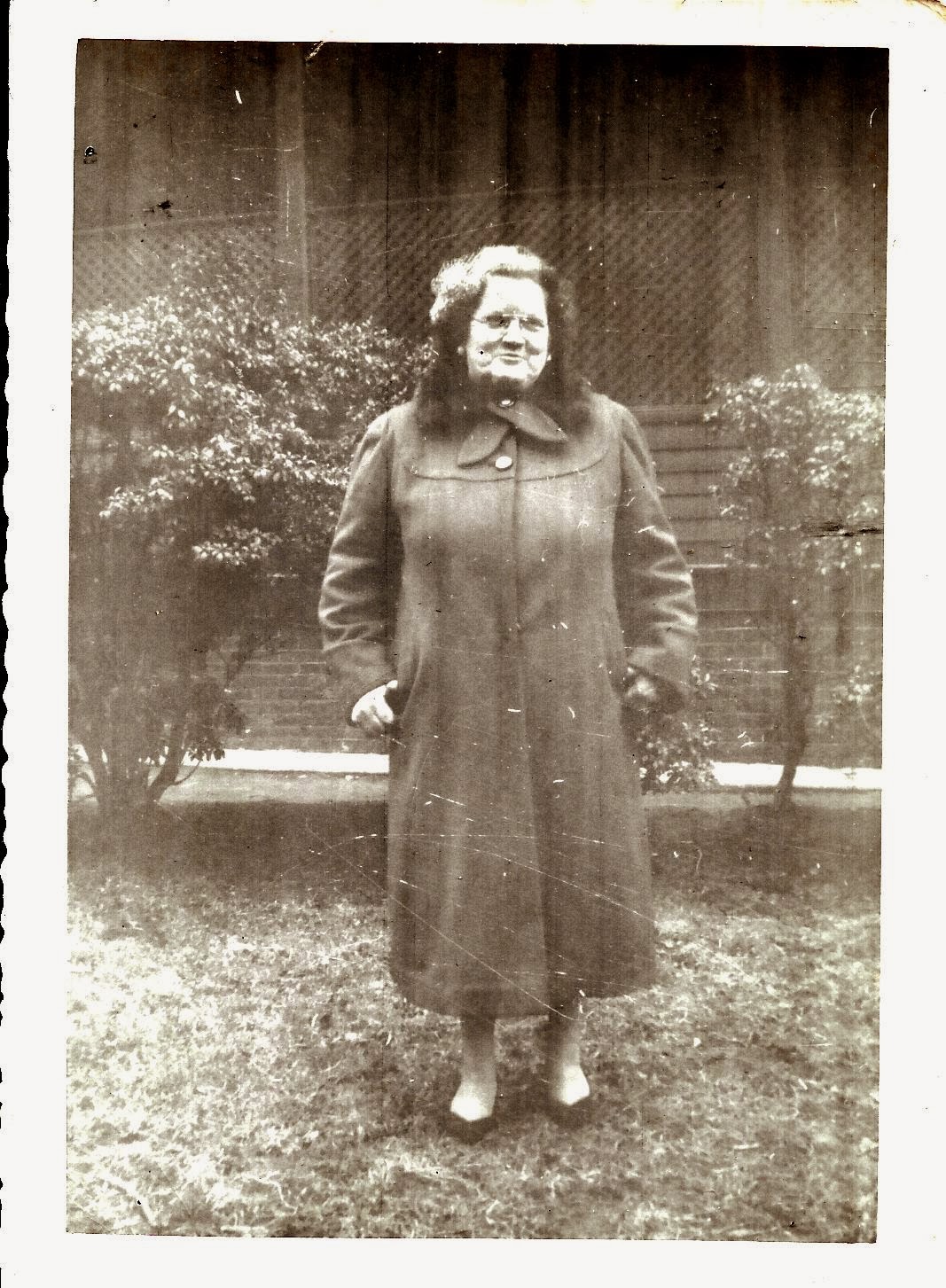 Your Great Great Aunt Eva (LeVangie) Holbrook