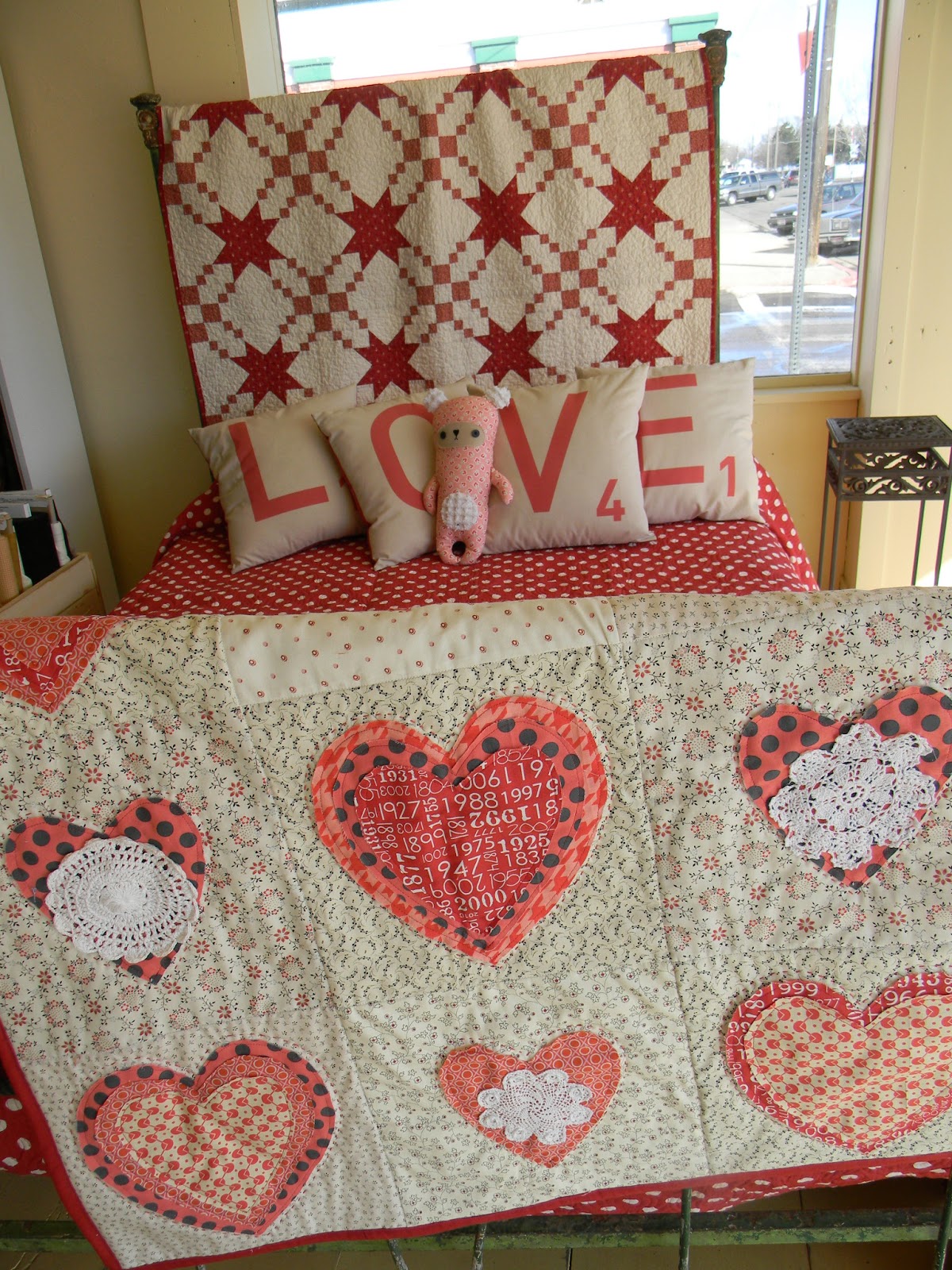 THE QUILT BARN Valentine Sewing
