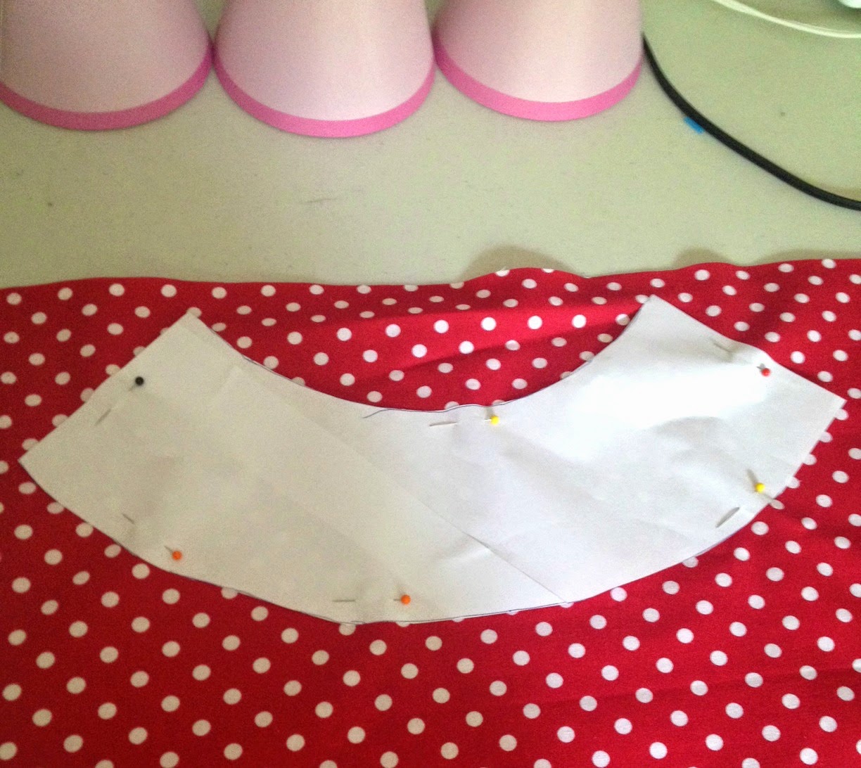 Life is {Sew} Daily How to Cover a Lampshade with Fabric