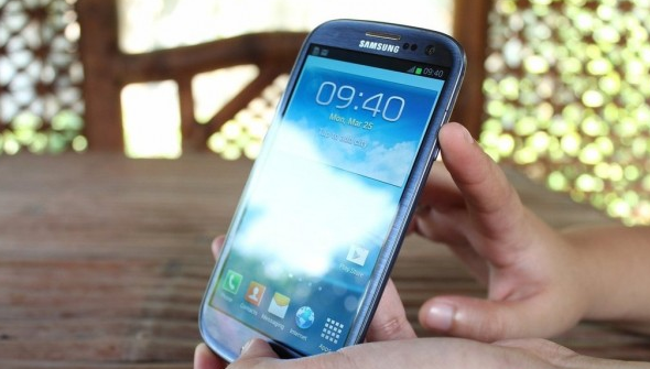 Screenshot di Android Mengambil Screenshot di Android