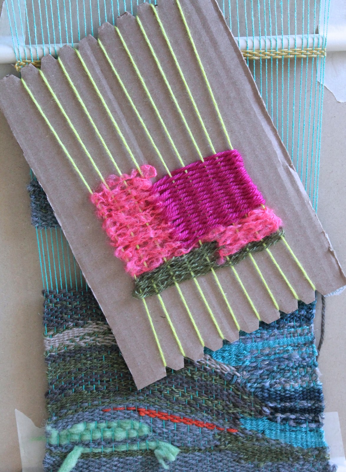 Fibre Person Come Learn to Weave on a Cardboard Loom!