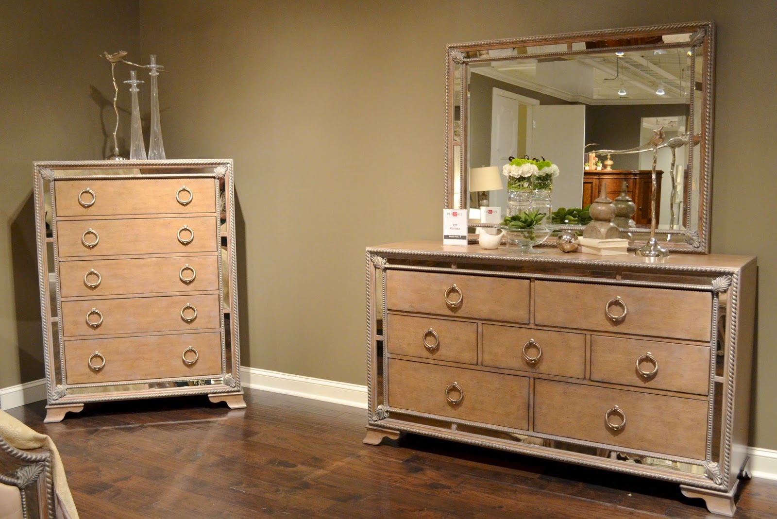 Lisa Mende Design Pulaski Furniture