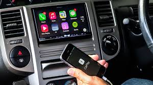 Integrasikan iPhone dan Mobil dengan Apple CarPlay Integrasikan iPhone dan Mobil dengan Apple CarPlay