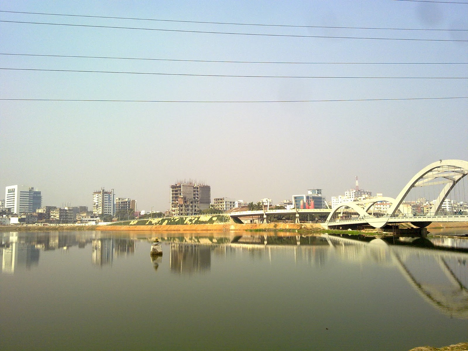 [Image: Dhaka+Hatir+Jheel(1).jpg]