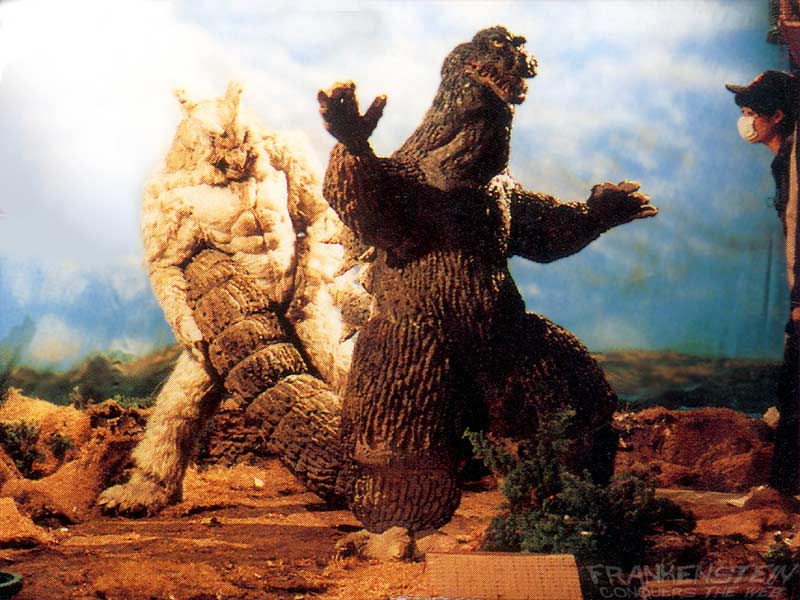 Godzilla%252Bvs.%252Bgiant%252Bwolf%252B