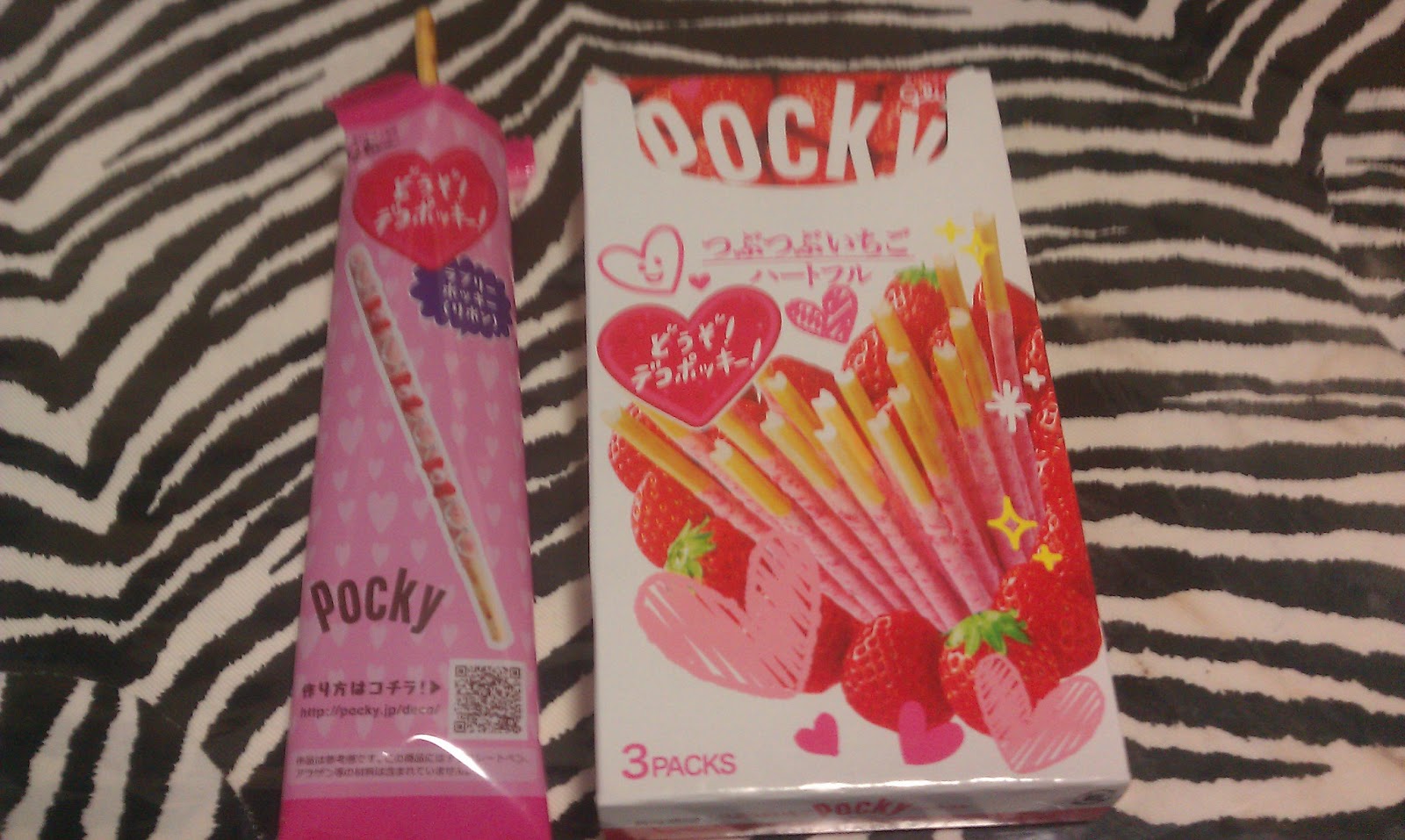 japan Chocolates POCKY(frutilla)