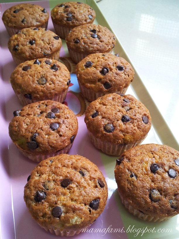MamaFaMi's Spice n Splendour Banana Chocolate Chips Cupcakes