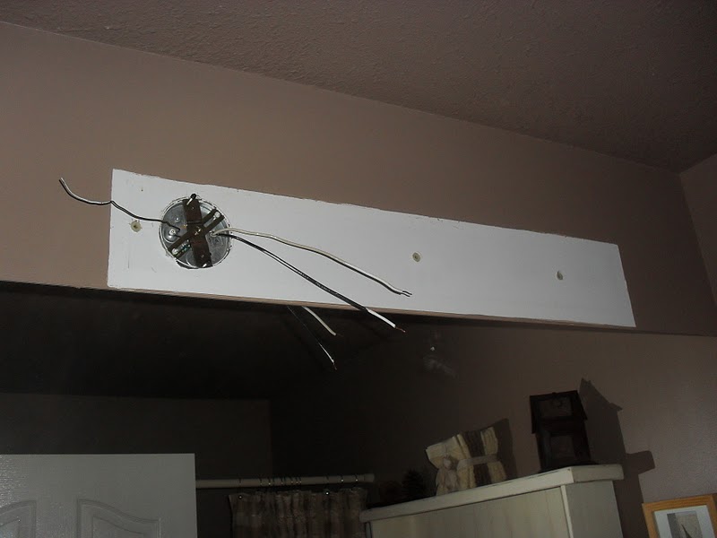 Home Frosting While the Husband's Away...