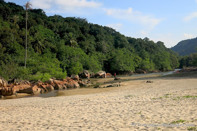 Pantai Penunjuk Memancing